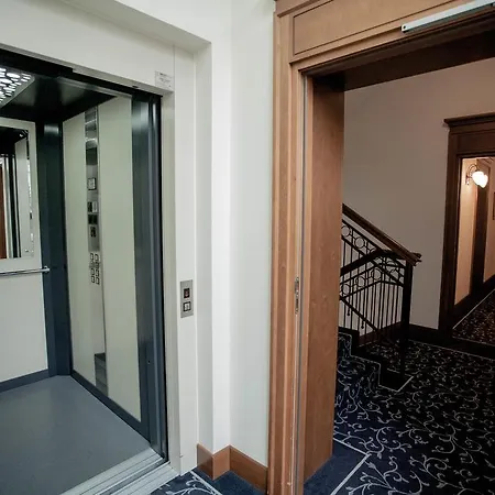 Apartment Artis *
