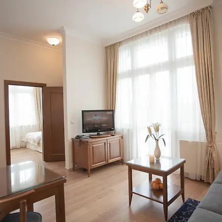 Artis Apartment