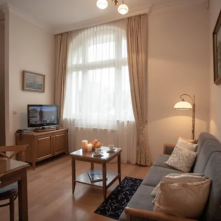 Artis Apartment *